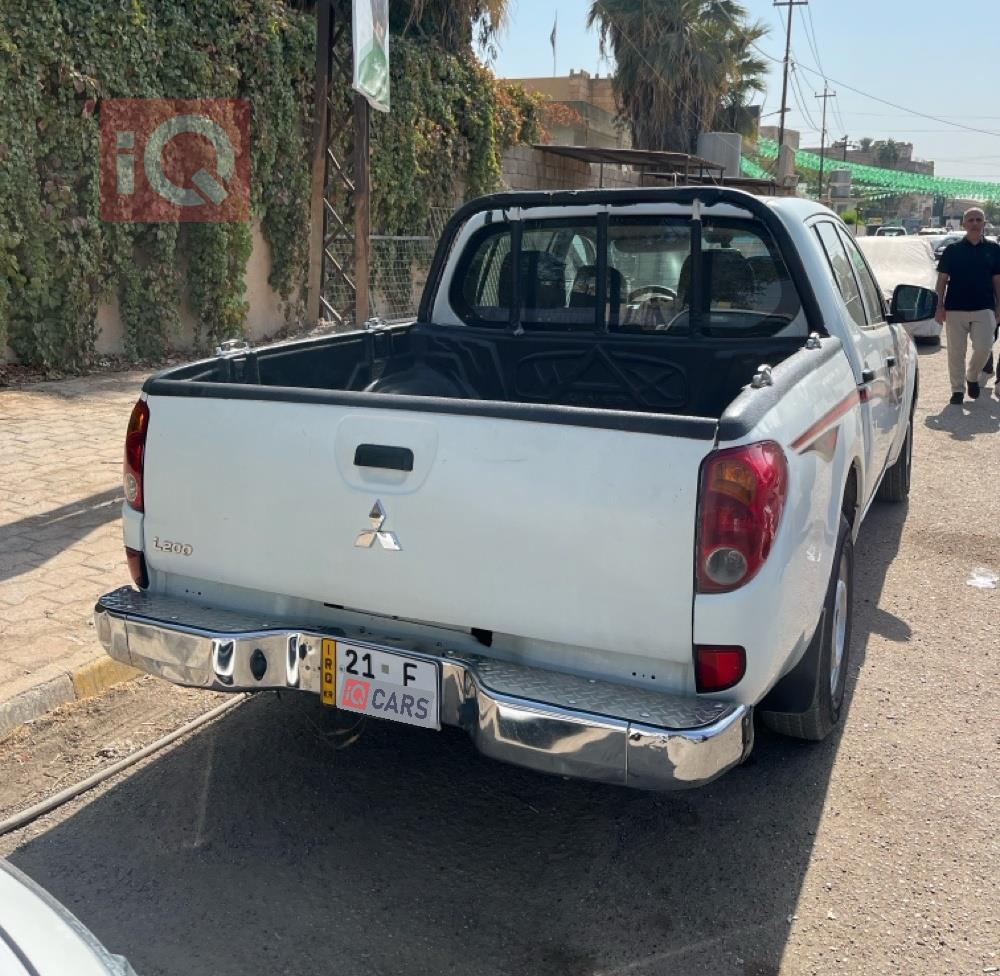 ميتسوبيشي L200